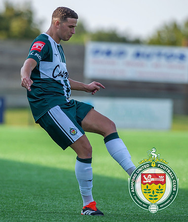 Ashford_2-1_HartleyWintney_023