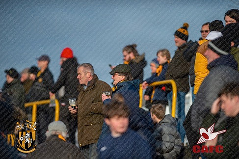 FIFC_v_CAFC_Warmup-fans-054