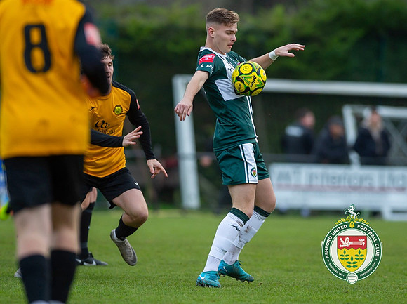 ISE_Merstham_2-0_AshfordUnited_038