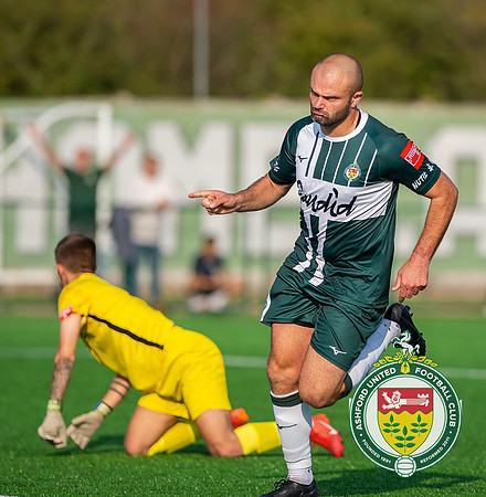 Ashford_2-1_HartleyWintney_177