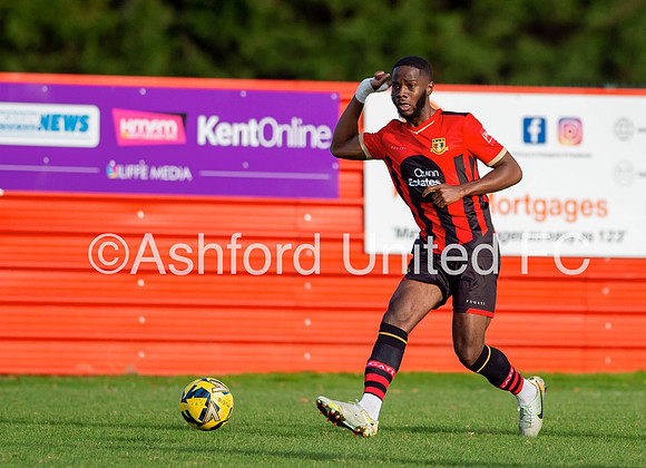 29102022Sittingbourne_1-3_Ashford-032