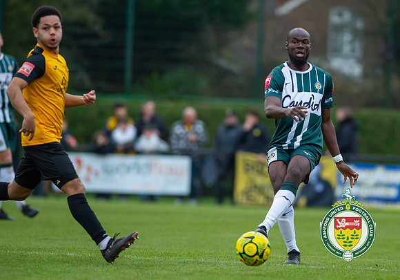 ISE_Merstham_2-0_AshfordUnited_015