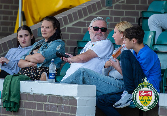 Ashford_2-1_HartleyWintney_082