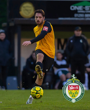 ISE_Merstham_2-0_AshfordUnited_164