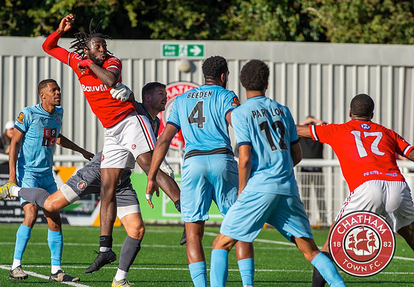 Chatham_0-3_Slough_297