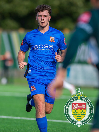 Ashford_2-1_HartleyWintney_045