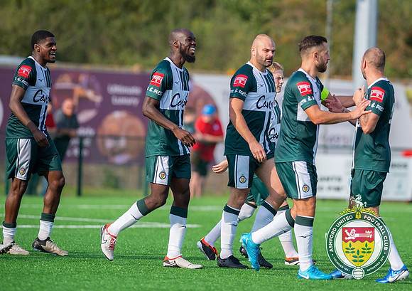 Ashford_2-1_HartleyWintney_121