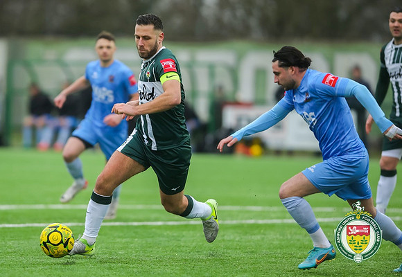 AshfordUnited_(1)_3-0_(0)_DealTown_104