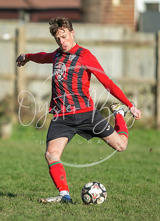 FolkestonePirates_4-1_BurtonGrove_016