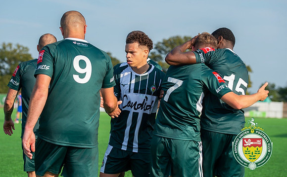 Ashford_2-1_HartleyWintney_189