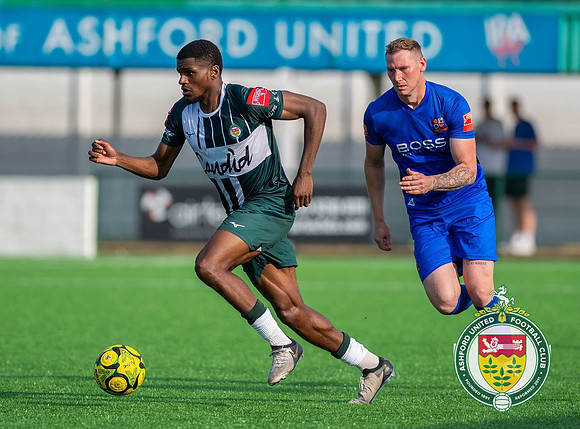 Ashford_2-1_HartleyWintney_101