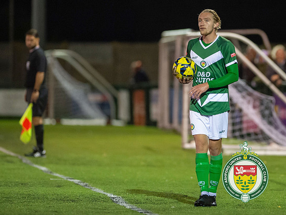 25102022Ashford_2-1_ThreeBridges_029