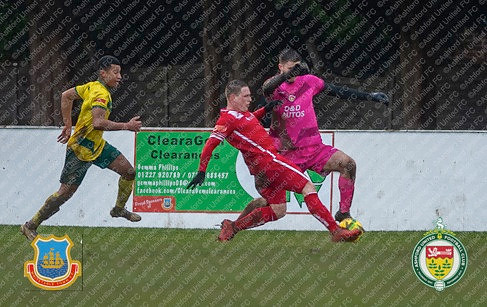 WTFC_v_AUFC_059
