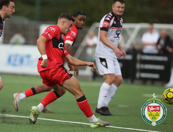 ISE_Faversham_3-1_AshfordUnited_470