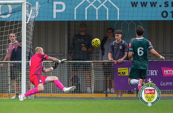 FATrophy_Deal_0-1_AshfordUnited_172