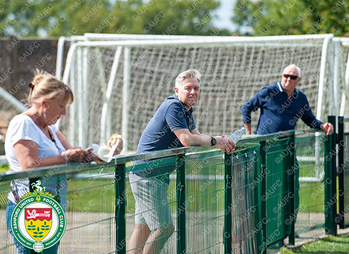 AUFC_v_BHFC_Fans_008