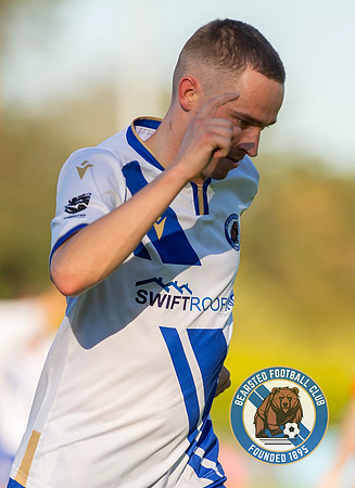 Bearsted_(2)_5-2_(0)_HollandsAndBlair_208