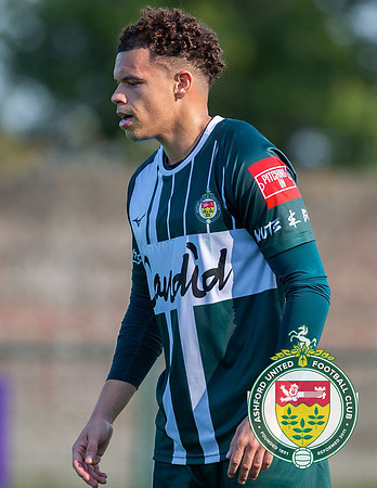 Ashford_2-1_HartleyWintney_042