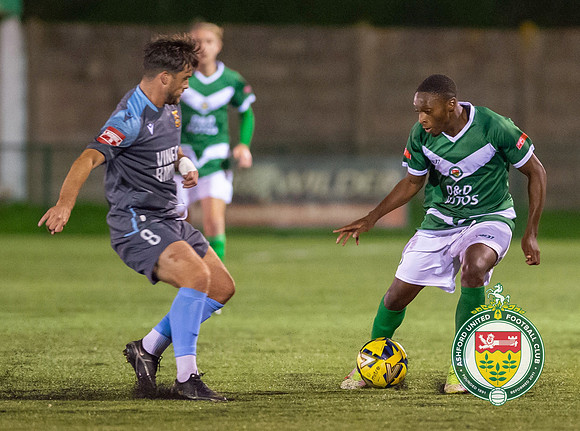 25102022Ashford_2-1_ThreeBridges_036