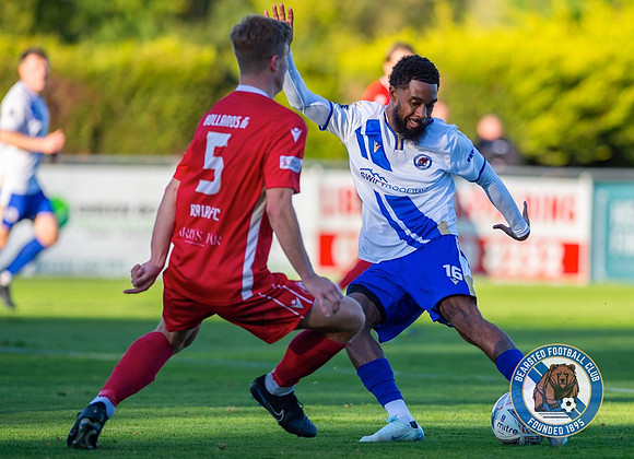 Bearsted_(2)_5-2_(0)_HollandsAndBlair_284