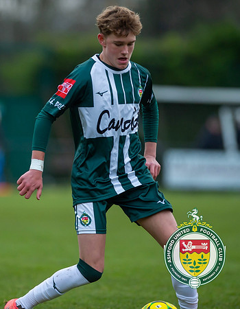 ISE_Merstham_2-0_AshfordUnited_047