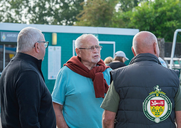Ashford_2-1_HartleyWintney_078