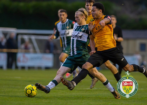 ISE_Merstham_2-0_AshfordUnited_167