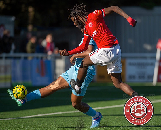 Chatham_0-3_Slough_087
