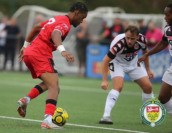 ISE_Faversham_3-1_AshfordUnited_390