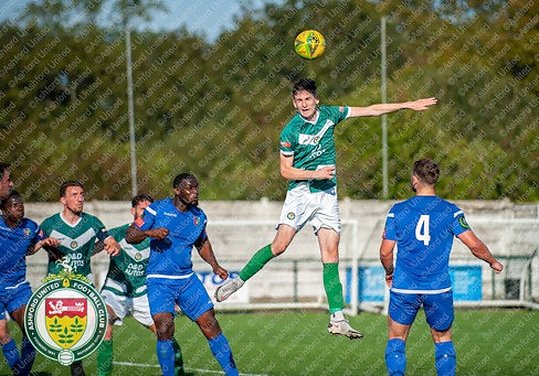 AshfordUnited_v_ChalfontStPeter-108