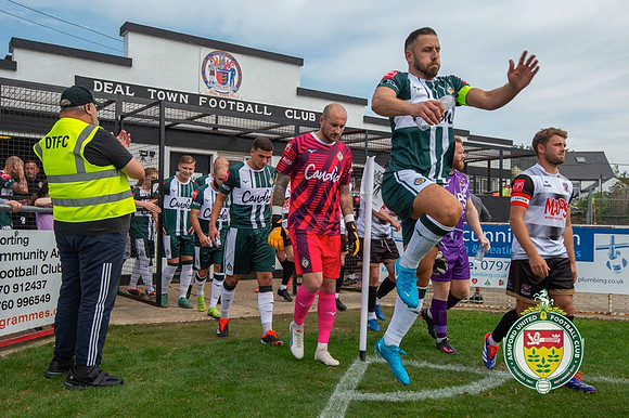 FATrophy_Deal_0-1_AshfordUnited_055