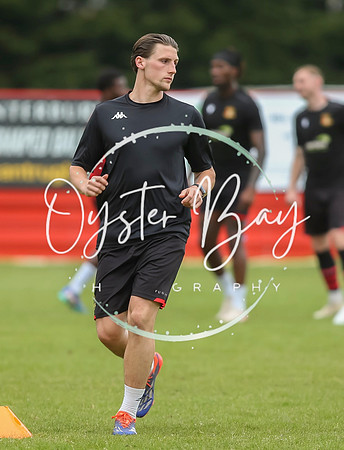 Sittingbourne_1-1_BurgessHIll_PlayoffFinal_(2-3onPen)_003