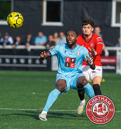 Chatham_0-3_Slough_139