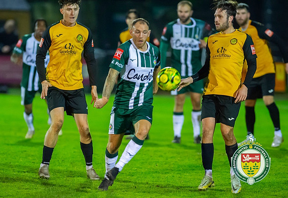 ISE_Merstham_2-0_AshfordUnited_294