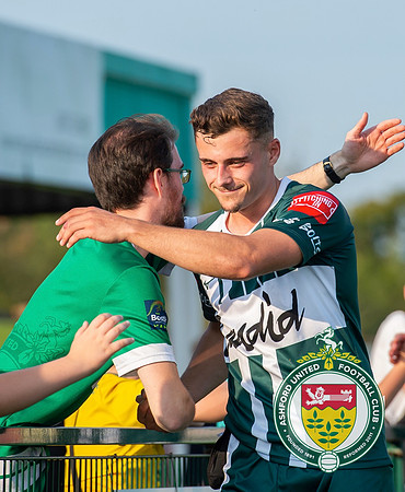 Ashford_2-1_HartleyWintney_245
