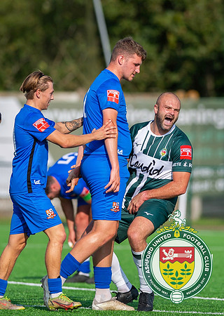 Ashford_2-1_HartleyWintney_072