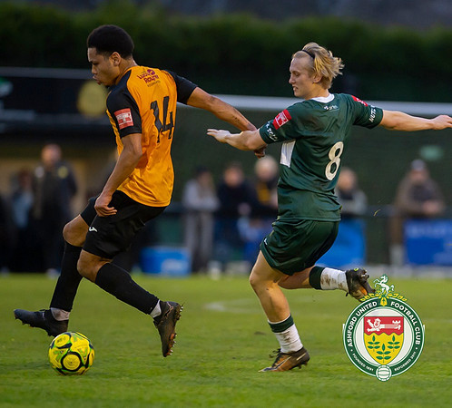 ISE_Merstham_2-0_AshfordUnited_168