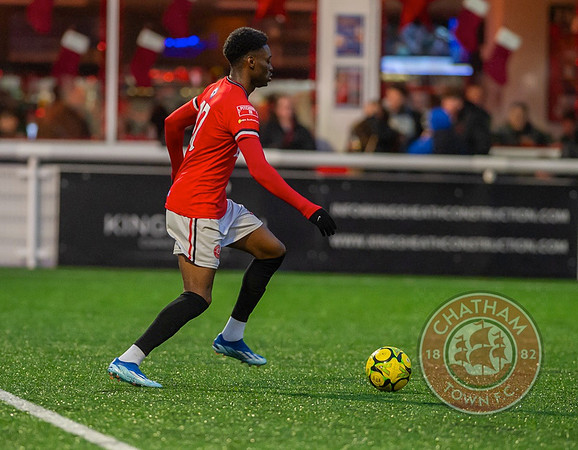 ChathamTown_(2)_5-0_(0)_Whitehawk_157