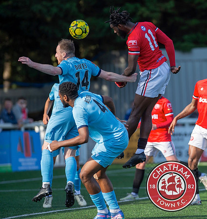 Chatham_0-3_Slough_135
