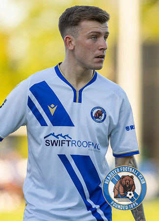 Bearsted_(2)_5-2_(0)_HollandsAndBlair_268