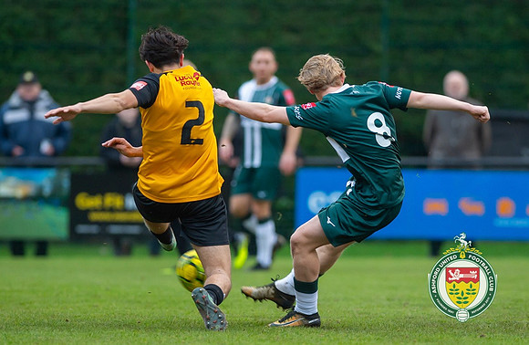 ISE_Merstham_2-0_AshfordUnited_064