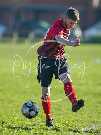 FolkestonePirates_4-1_BurtonGrove_012