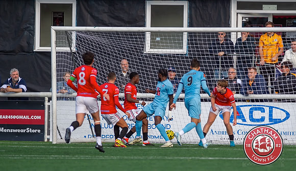 Chatham_0-3_Slough_207