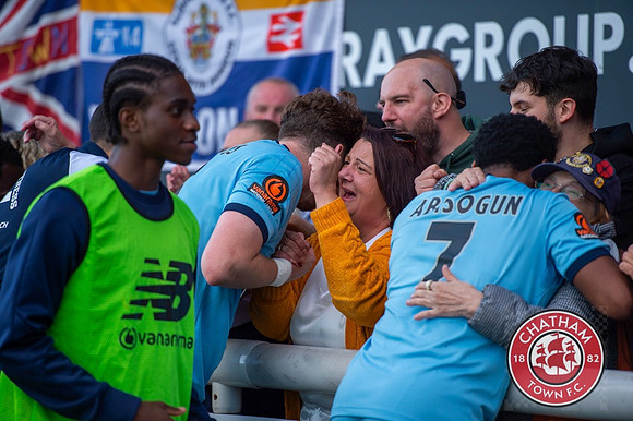 Chatham_0-3_Slough_358