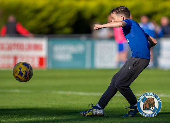 Bearsted_(2)_5-2_(0)_HollandsAndBlair_126