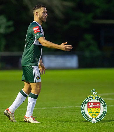 ISE_Merstham_2-0_AshfordUnited_183