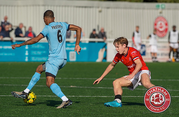 Chatham_0-3_Slough_144