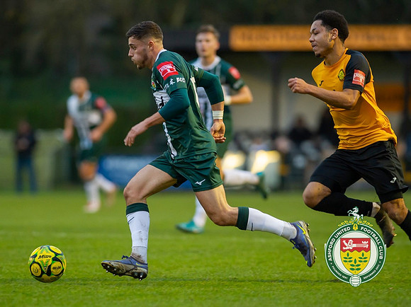ISE_Merstham_2-0_AshfordUnited_137